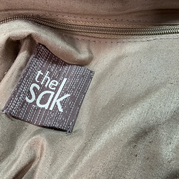 Brown Woven Shoulder Bag - Picture 3 of 10